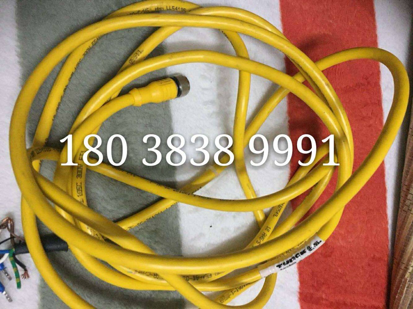 (Connevision) USA COGNEX CCB-M12 * 4MS-XXX cable bargaining