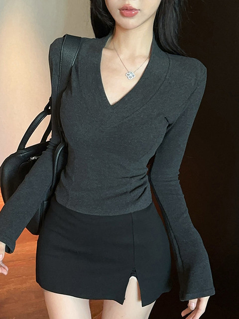 Pure Desire Hot Girl Fishbone Design Long Sleeve T-Shirt for Women 2025 Early Spring New Style High-End Elegant V-Neck Slim Top