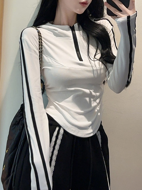 Short design hooded long-sleeved T-shirt for women 2025 autumn hot girl pure desire slim curved hem zipper top