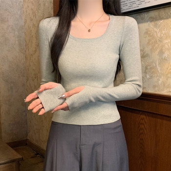 Trendy and Stylish Basic Knit Sweater for Women, Autumn Korean Style Design, Finger-Friendly, Warm and Versatile Short Top