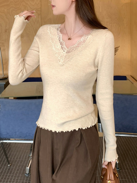 2025 New French-Style Lace V-Neck Knit Sweater for Women, Unique Slim Fit, Super Flattering Winter Base Layer Top