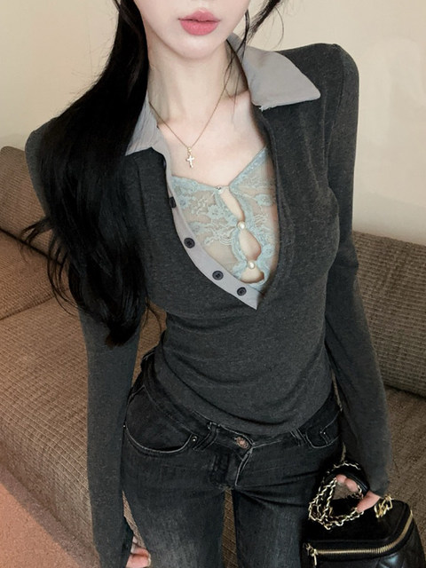 Purely Alluring Spicy Girl Style Waist-Cinching Slimming Chic Knit Sweater for Women, Autumn and Winter Fake Two-Piece Design with Lace Splicing, Stunning Top