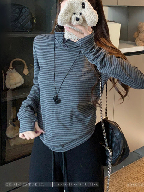 Fleece-Lined, Brushed, Warm, Versatile Striped T-Shirt for Women, New Autumn and Winter Style, Unique Button Design, High-Neck Base Shirt