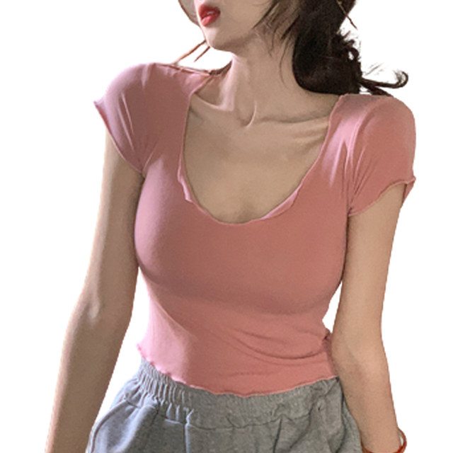 Sexy U-Neck Short-Sleeve T-Shirt That Shows Off the Chest and Collarbone, New Summer Style, Pure and Alluring, with Ruffled Edges, Slim Fit, Flattering Top