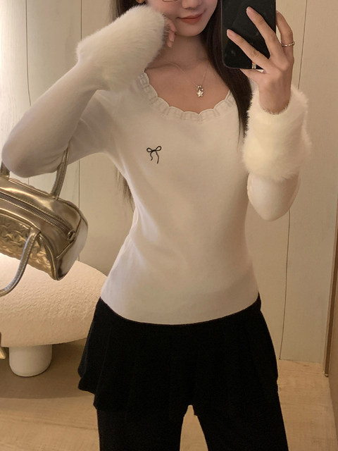 Knitted Sweater for Women, Autumn 2025 New Style, French Elegance, White, Unique Design, High-End Feel, Stunning Top