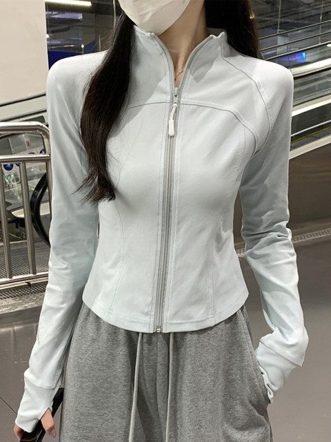 Designed with a Stand-Up Collar and Double Zipper, Slim-Fitting Short Jacket for Women, Fashionable and Unique Fishbone Cardigan for Autumn