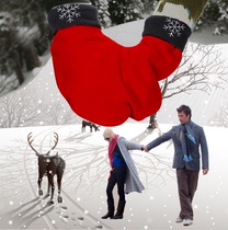 Hot-selling Korean version of the couple holding hands gloves Winter fleece thickened warm and cute one-piece gloves