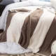 Nordic trang trí chăn mền sofa giải trí đi chăn khăn choàng chăn lười biếng buổi chiều mùa hè nap chăn lông cừu san hô nhỏ - Ném / Chăn mua chăn lông cừu