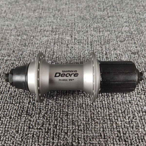 Classic old style SHIMANO M530 mountain V brake drum 32 holes silver