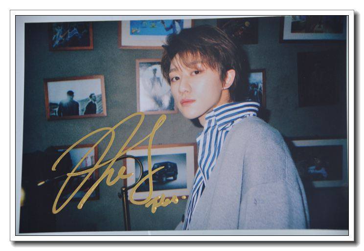 February, 2019 The new Xu Minghao Youth has your autograph-signed photo G paragraph