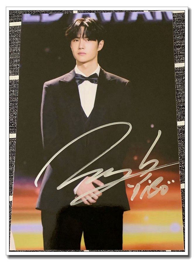 201908 Wang Yibo Chen Qingling Autographed Photo A Type 5 Get 1 Free