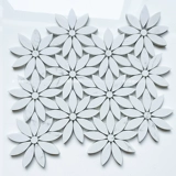 Мраморная мозаика Черно -белая французская ретро ванная комната ванная комната для ванной комнаты джазовый белый каменный фон стена крыльца