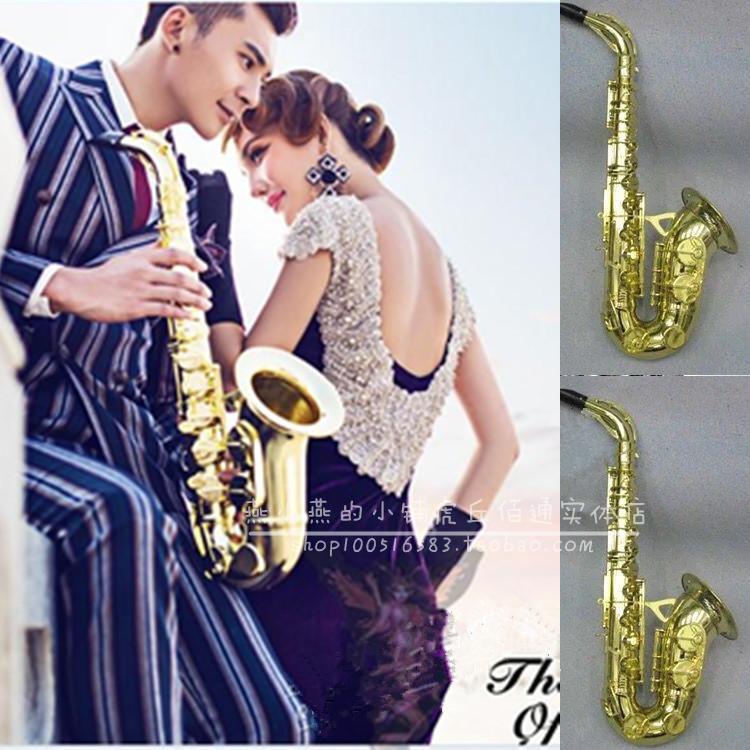 Big Brand Fashion Outdoor Props, Simulated Saxophone Stage Performance Props, Large Saxophone Musical Instrument, Wedding Dress Props