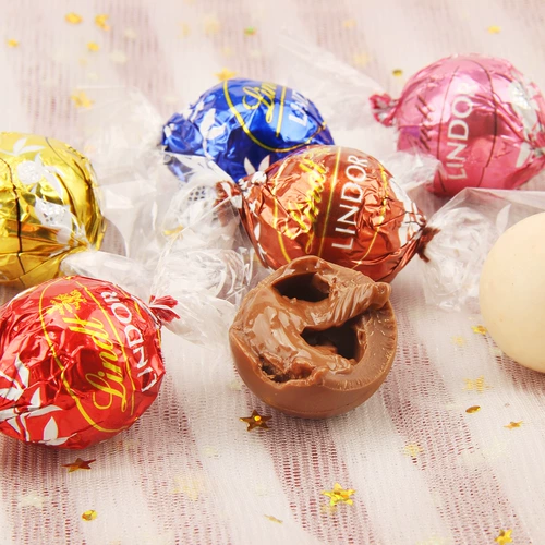 Мягкие шоколадные шарики Lindt, 1000 г, молоко оптом, Интернет-закуски знаменитостей, импортные свадебные конфеты Lindor для детей