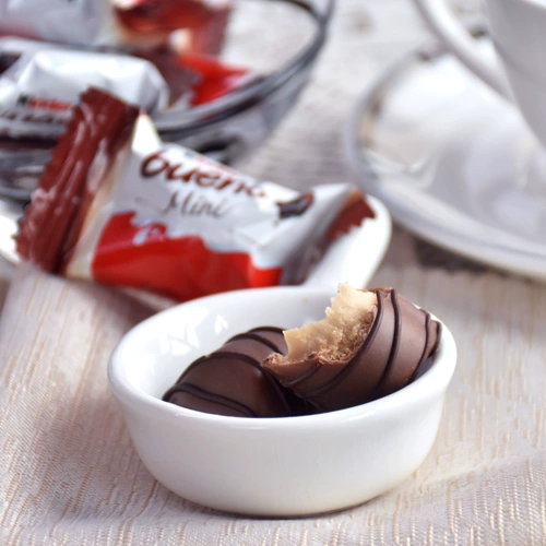 Кэна красочная музыка Mini 97,2 г сумки в импортированном шоколадном молочном орехе Престиж, Детские закуски Ферреро