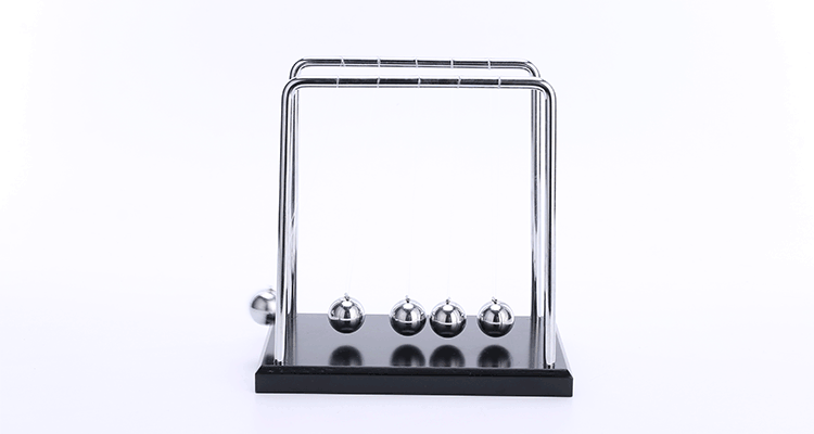 Newton con lắc quả bóng bi vĩnh viễn chạm trang trí thủ công sáng tạo văn phòng nhà máy tính để bàn trang trí quà tặng phòng khách đồ dcor