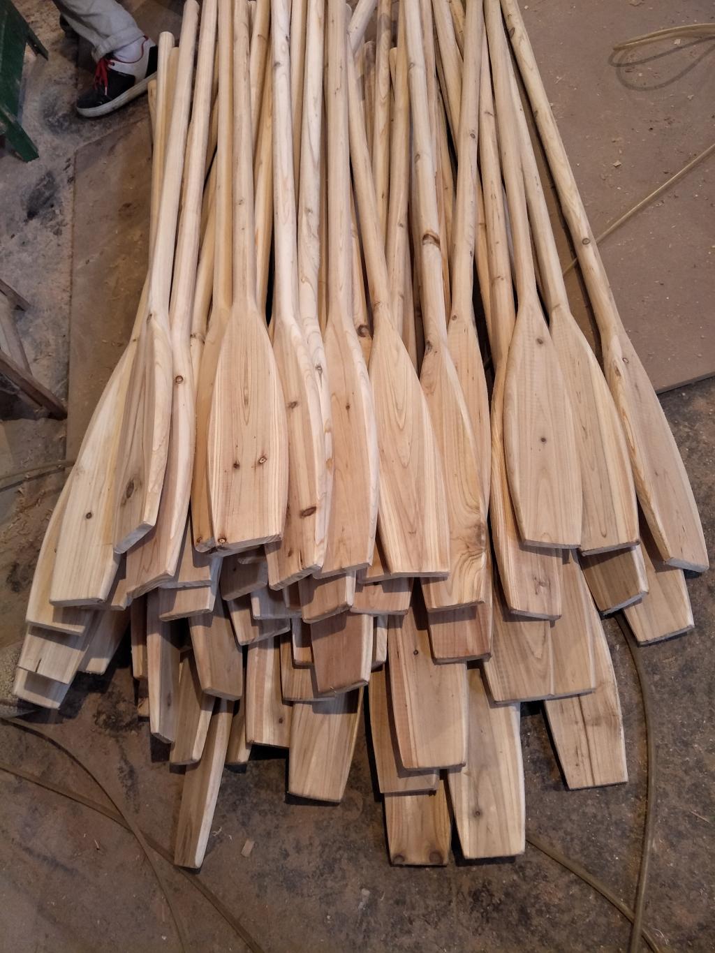 1 3 m wood paddle solid wood paddle performing props rows prop prop drifting paddle can be customized