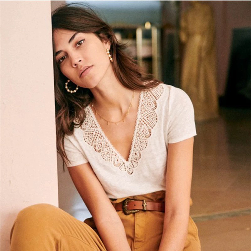 In Stock Se Unbranded French Style New Front V-Neck Lace Shirt Embroidered Regular Shoulder Elegant Short-Sleeve T-Shirt for Women In Stock Se Unbranded French Style New Front V-Neck Lace Shirt Embroidered Regular Shoulder Elegant Short-Sleeve T-Shirt for Women