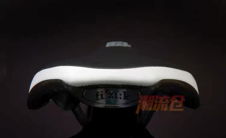 Selle de vélo - Ref 2359375 Image 17