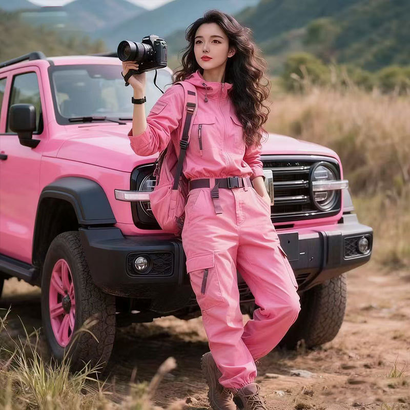 Pink and Green Workwear Suit, Fashionable Two-Piece Set, Pants and Top, Casual Style