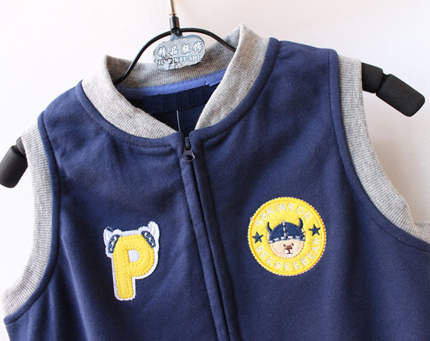 2018 bé trai vest trẻ em mùa xuân và mùa thu cotton một lớp mỏng phần mũ trùm đầu gấu bé vest vest không mũ áo gió trẻ em
