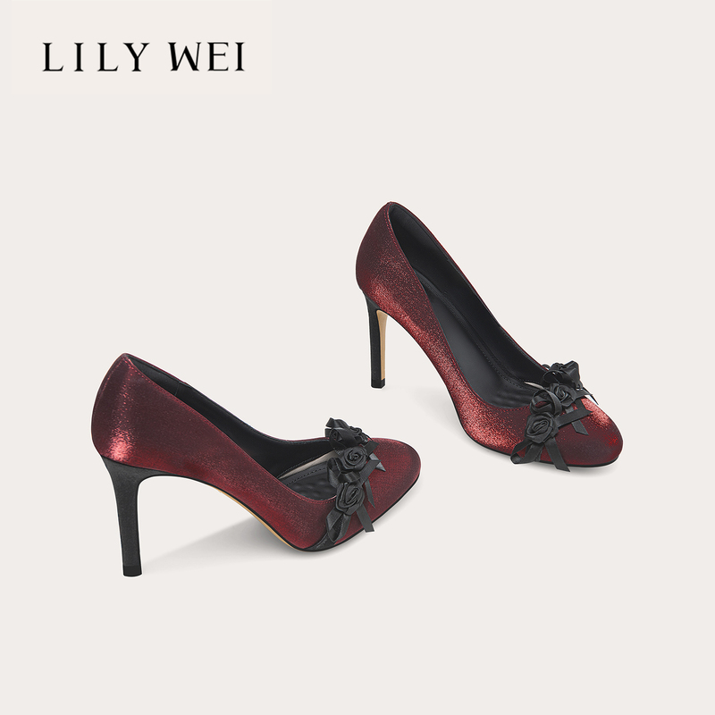 Lily Wei【Tipsy Flower Language】2026 Autumn New Rose Flower Decorated Round-Toe High Heels Gift Shoes