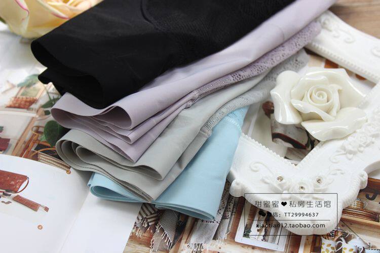 Slip sexy en soie Ice - Ref 642390 Image 6