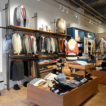 Fashion Fashion Womens Clothing Shop Clothing Landing Show Shelf Minimalist Display Racks Versatile Design Exclusive Customised New Series