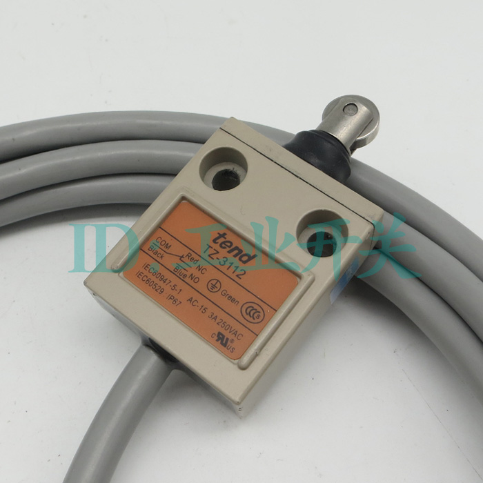 1PC NEW FOR MOUJEN Travel Limit Switch M4-4102R-2 2M 5A-250VAC 3A