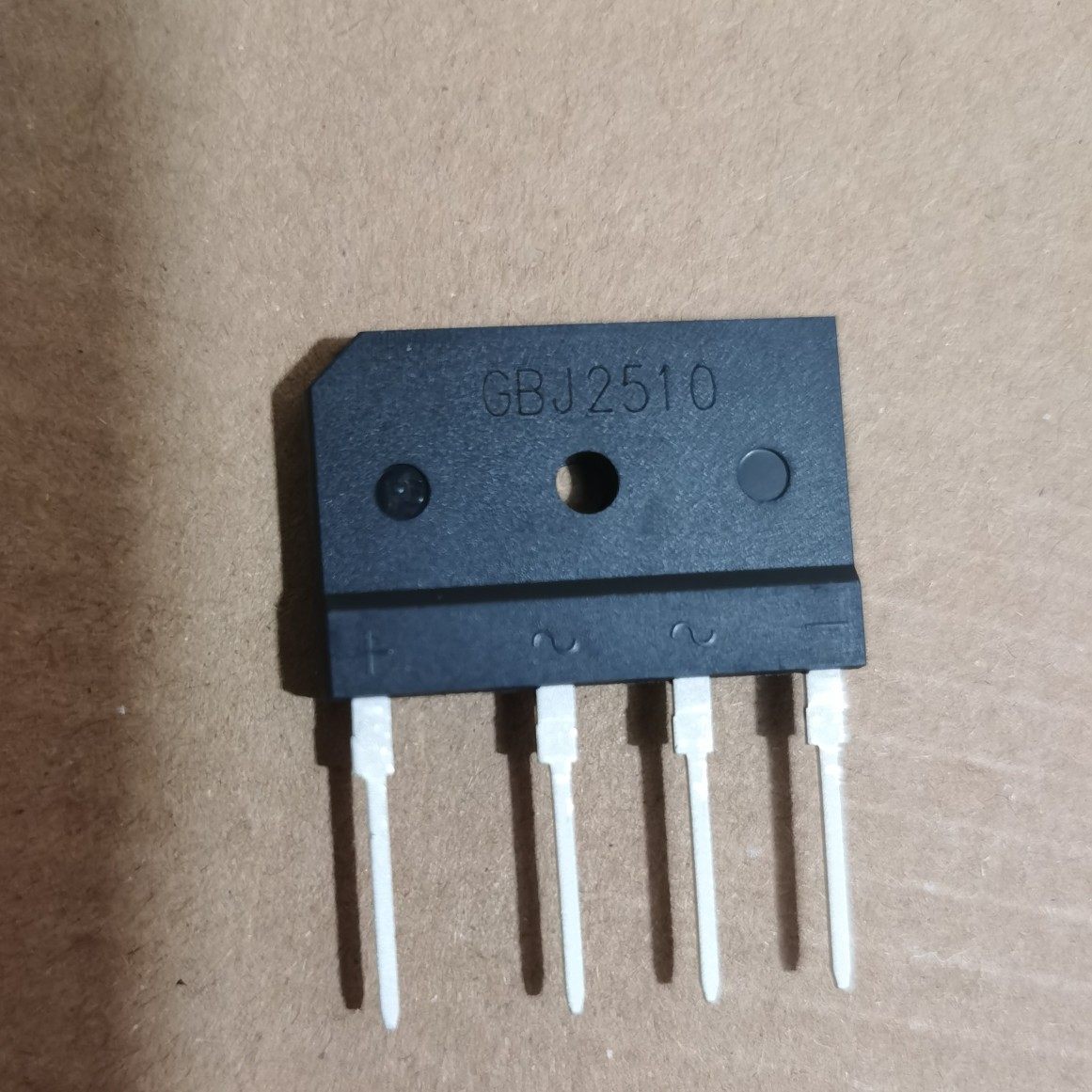 Special for a rectification bridge coil charger