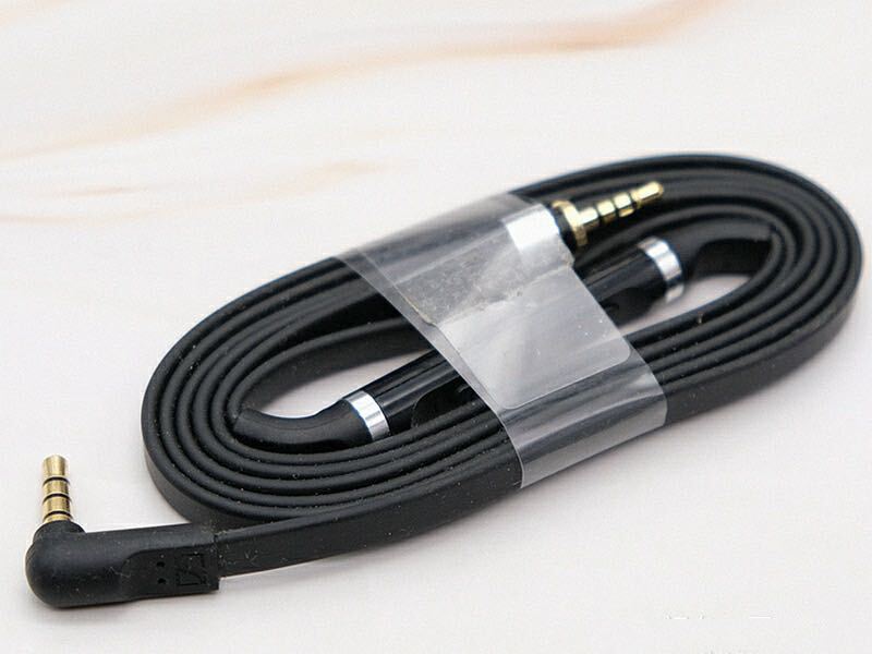 Urbanite Momentum 3 Original Earphone Cable for the Third Generation of the Urbanite Momentum 3 Headphones