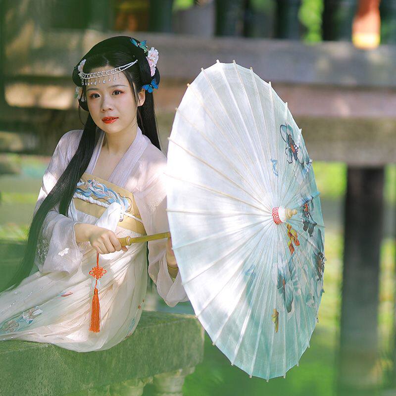 Oil paper umbrella Ancient style women's rainproof sunscreen practical handmade traditional Hanfu Jiangnan Chinese style men's classical oil paper umbrella