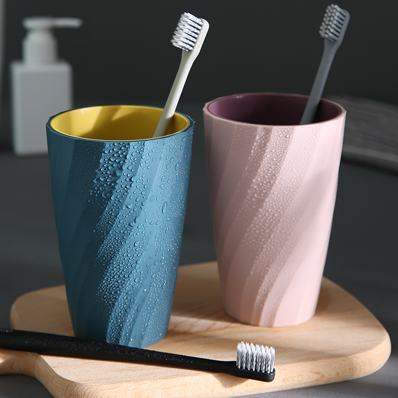 Moutwash cup household simple brush cup toothbrush cup toilet cotton pair of plastic toothbrush set creative toothbrush cylinder