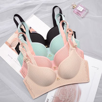 Wholesale medium-thick deep V underwear women without steel ring bra gathers collection of sub-milk cover girl sexy lace