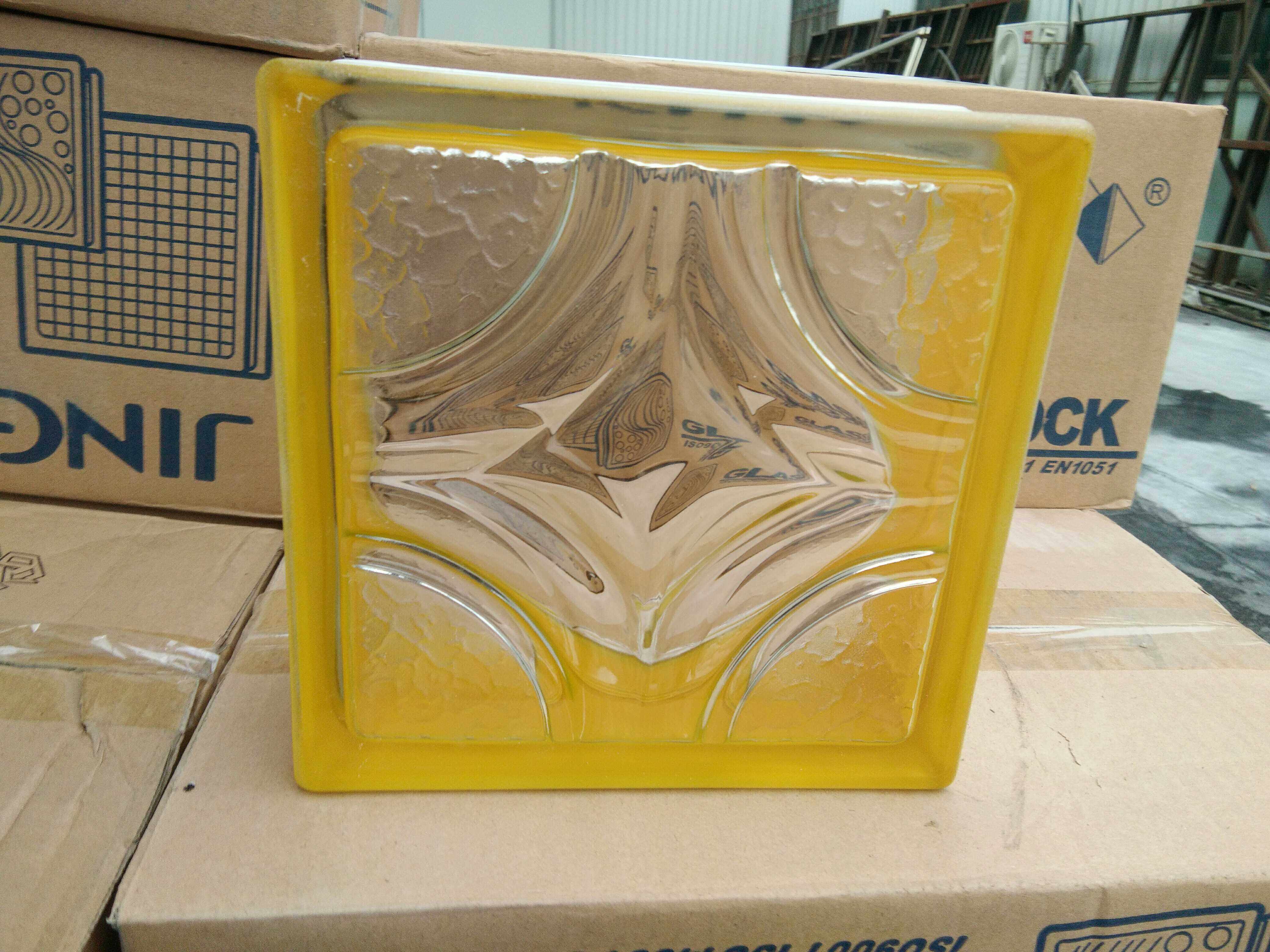 Can be customized for various colors / patterned glass brick manufacturers with large direct sales volume