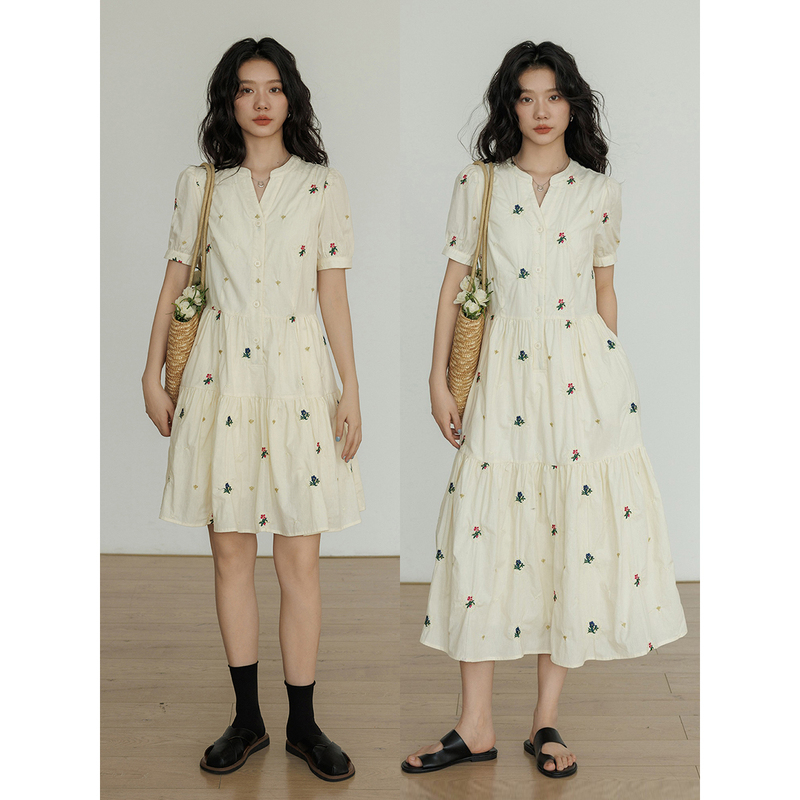 Summer Resort Style Embroidered V-Neck Dress for Women 2026 New Slimming A-Line Dress Princess Style Casual Dress Summer Resort Style Embroidered V-Neck Dress for Women 2026 New Slimming A-Line Dress Princess Style Casual Dress