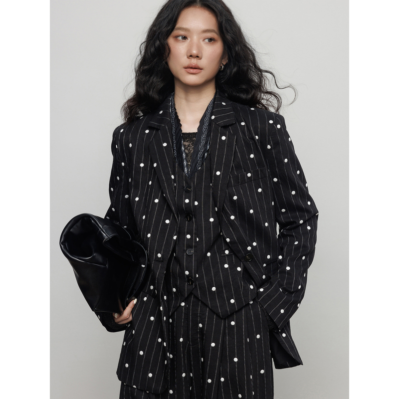 Autumn High-End Old Money Style Striped Embroidered Polka Dot Casual Loose Blazer for Women 2026 Slimming Commuter Jacket Autumn High-End Old Money Style Striped Embroidered Polka Dot Casual Loose Blazer for Women 2026 Slimming Commuter Jacket