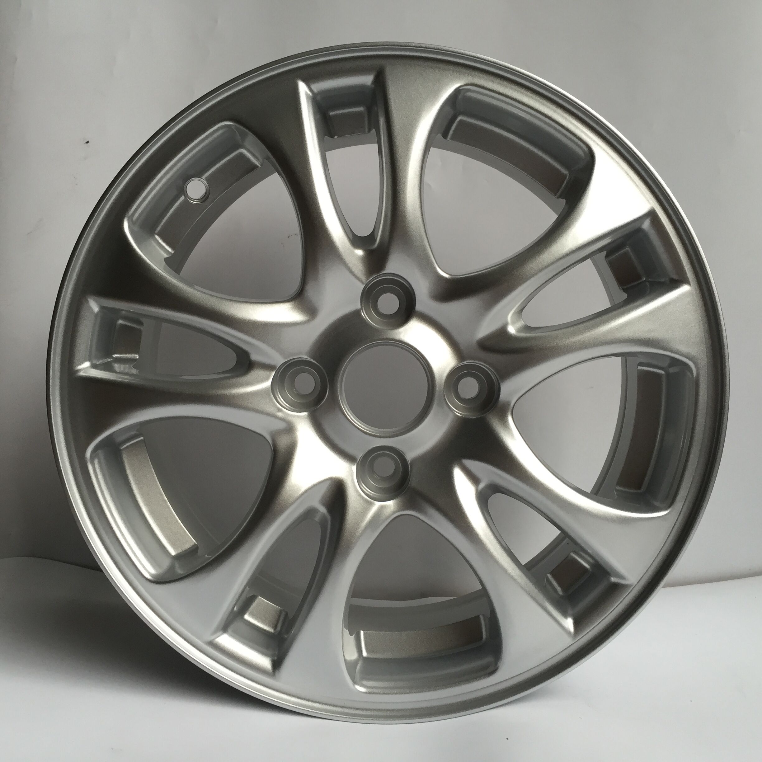 Chunchi 14 inch Changan Yuexiang V3 bánh xe hợp kim nhôm nguyên bản Changan Benben Yuexiang V5 bánh xe vòng thép 14 inch mâm xe ô tô hà nội	