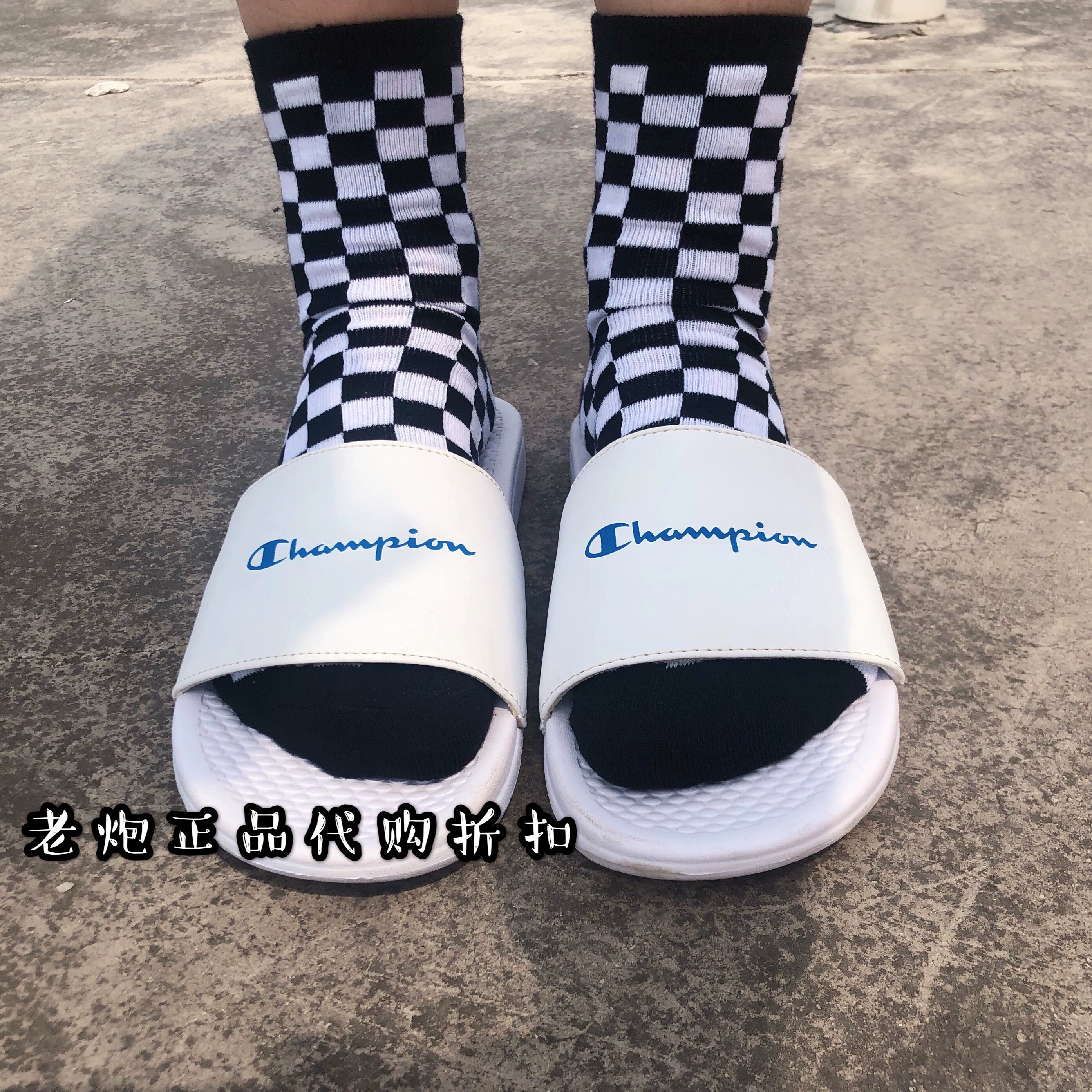 Vans Vans Vans nam nữ Vớ SOCKS thể thao giải trí Vớ trượt ván mới kẻ caro VN0006JI705 - Vớ thể thao