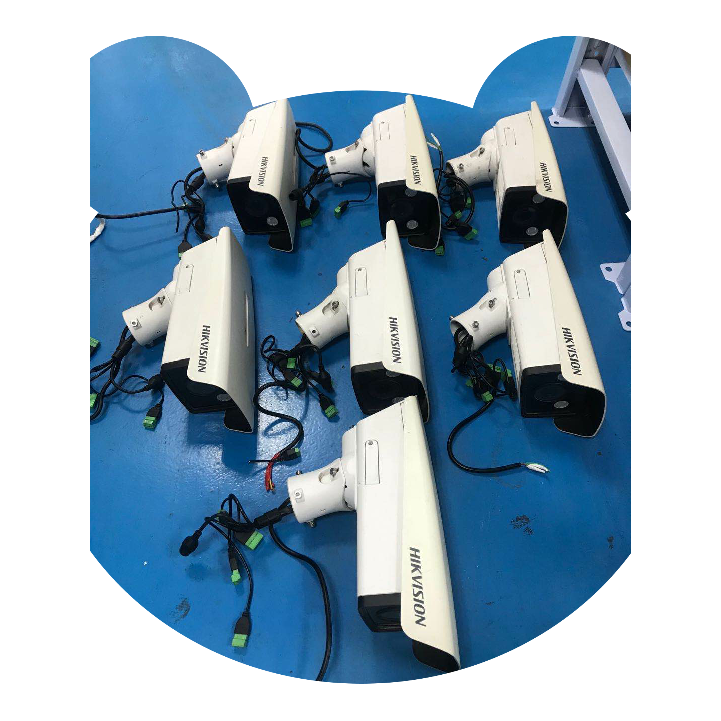 9 new official warranty DS-TCG227 Hikvision entrance and exit license plate capture camera
