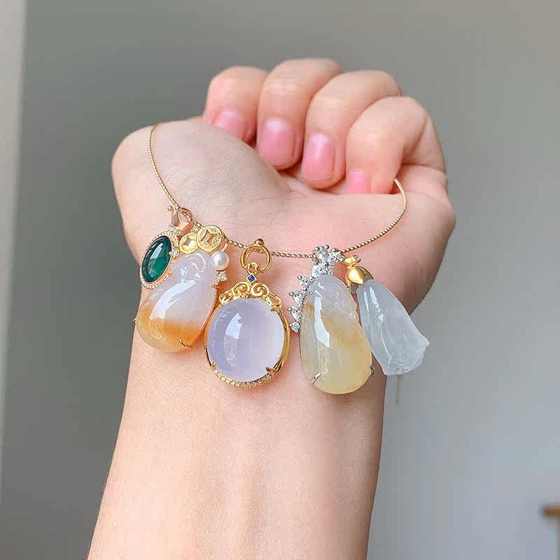 Yiyun jade natural A goods jade 18k gold inlaid egg face pendant Egg face pendant inlaid style reference