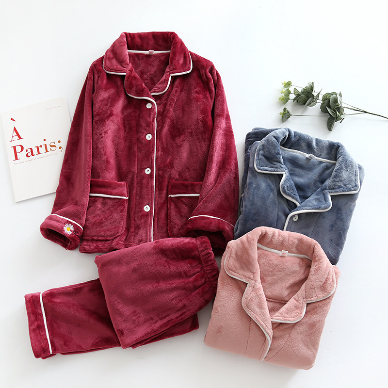 Korean Version Flannel Lovers Pyjamas Dressing Woman Thickened Suede Warm Little Daisy Cardiff Casual Men's Winter Home Suit Suit
