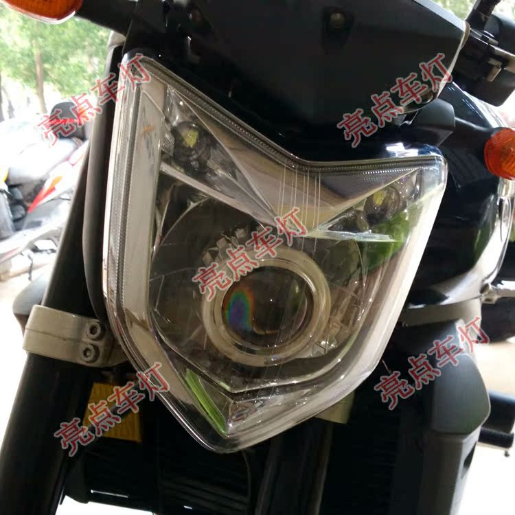 Qianjiang Yulong qj125-26 / 26A / 26G lắp ráp đèn pha xenon đèn đôi thiên thần - Đèn HID xe máy 	bóng đèn pha xe máy 6v