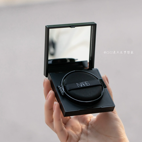 【Пятно】 NARS Square Box Air Cushion Powder Cream Cream Mont Blanc /Seoul круглый белый воздух подушка Halla