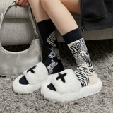 Crazysox Asymmetric AB Носки мультфильм хлопковые носки европейские и американские мужчины и женщины среднего прилива.