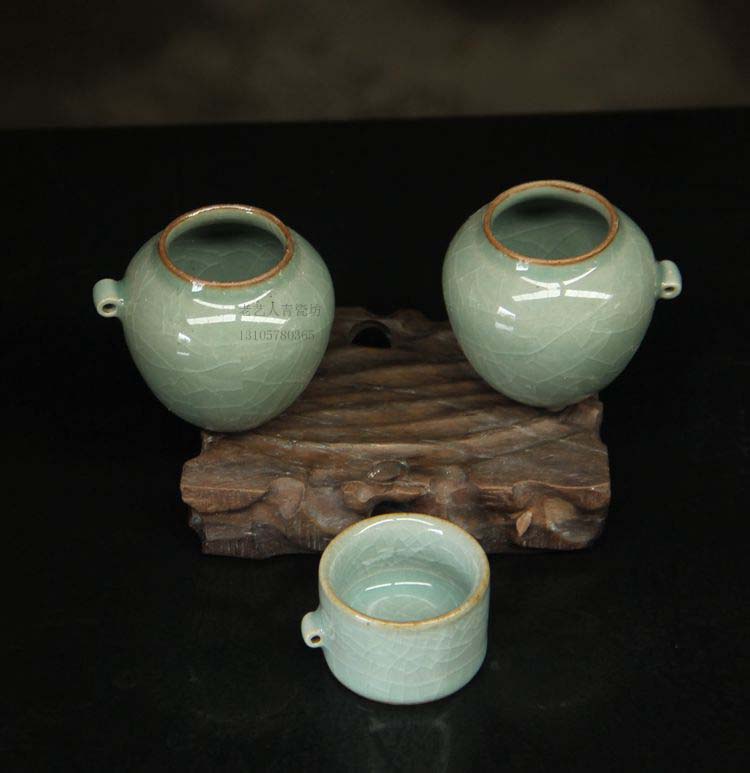 Năm mới Bird Lồng Phụ kiện Chim Cung cấp gốm Celadon Đồ ăn cho chim Lon Thrush Bird Can Chicken Heart Cup Bird Cup Bird Food Bird - Chim & Chăm sóc chim Supplies lồng chim chào mào