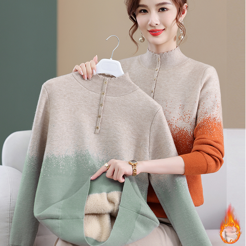 New mom clothes autumn winter new gush thickened sweater in older women's integrated suede undershirt with blouses-Taobao