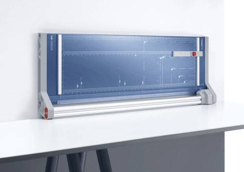 DAHLE 556: новая версия роликового резака для бумаги немецкой марки DAHLE с длиной резки 960 мм и толщиной 1 мм.