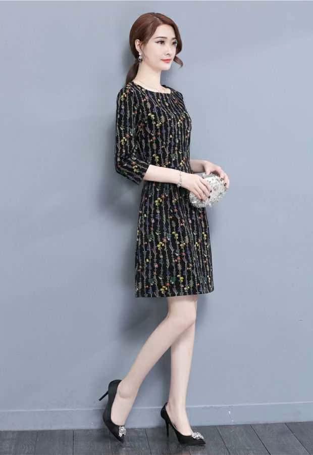2018 mùa thu mới của phụ nữ đi lại giảm béo đầm bảy điểm tay áo Slim A-line váy 7517A áo đầm dạ hội