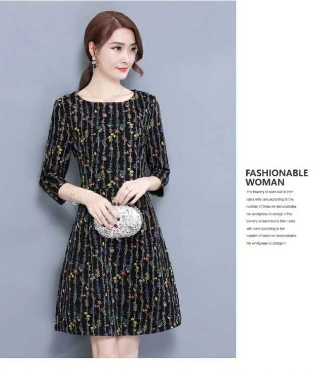 2018 mùa thu mới của phụ nữ đi lại giảm béo đầm bảy điểm tay áo Slim A-line váy 7517A váy lụa